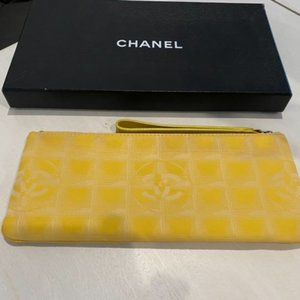 Vintage Chanel New Travel Line Wristlet